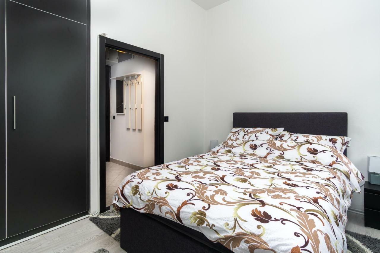 Apartman Ambasador Zagreb Exterior foto