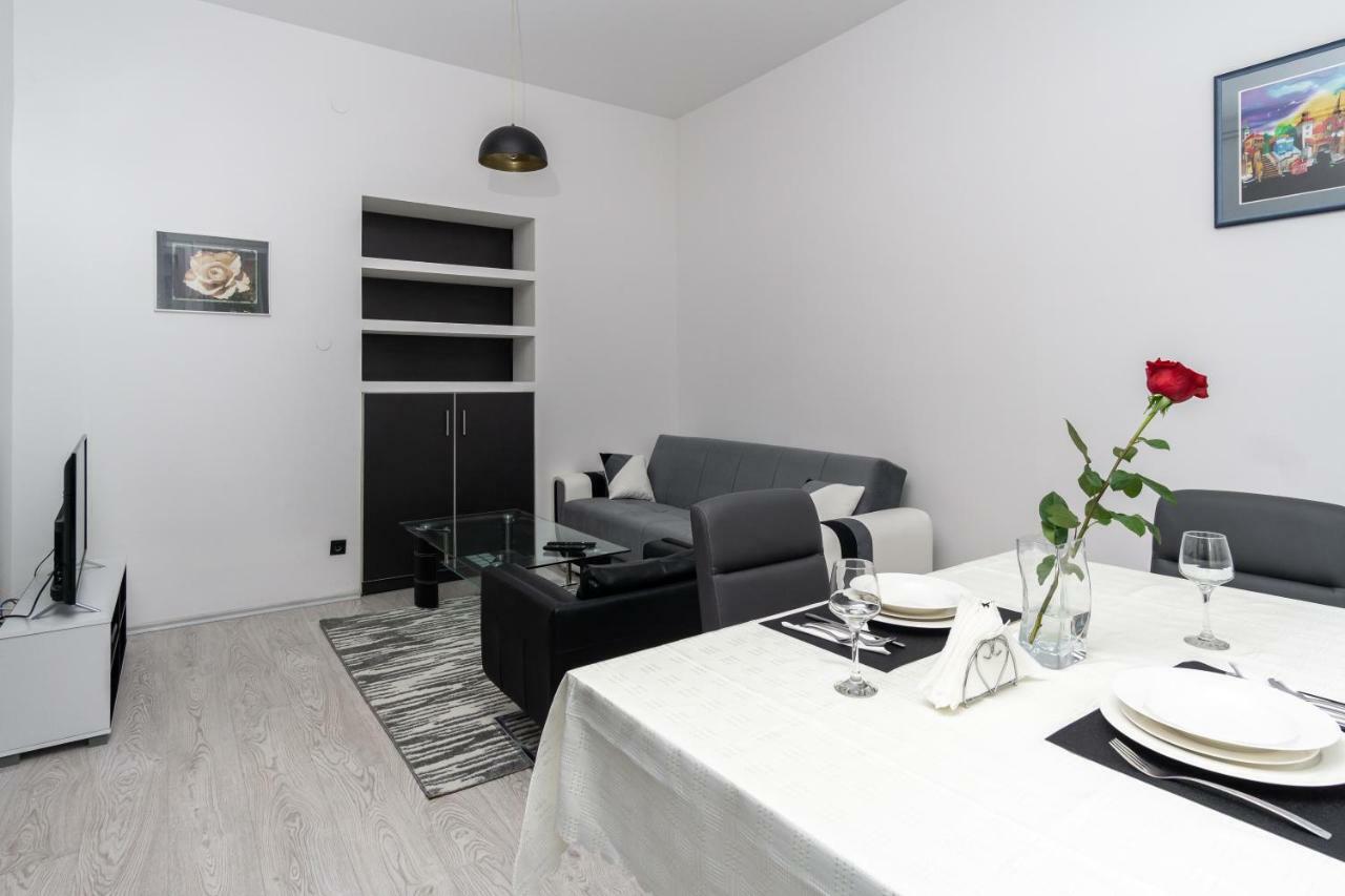 Apartman Ambasador Zagreb Exterior foto